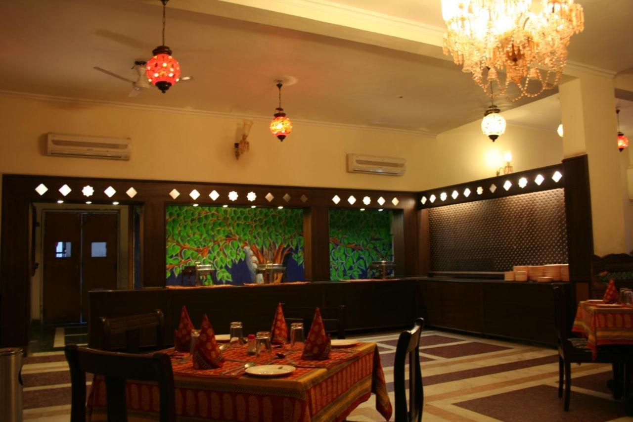 Pratap Palace Chittorgarh Kültér fotó